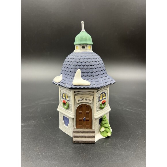 Dept 56 Heritage Village Collection “Silent Night Music Box” w/ Box - Picture 2 of 7